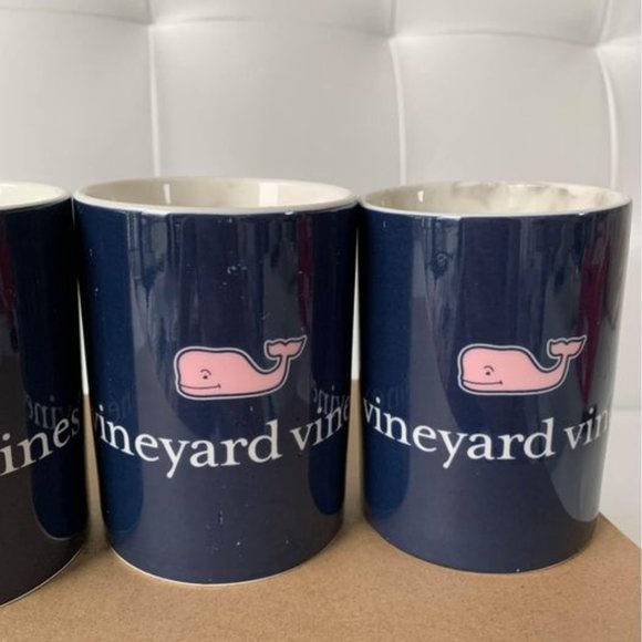 Vineyard Vines Logo Whale Candle Bundle - Picture 4 of 8